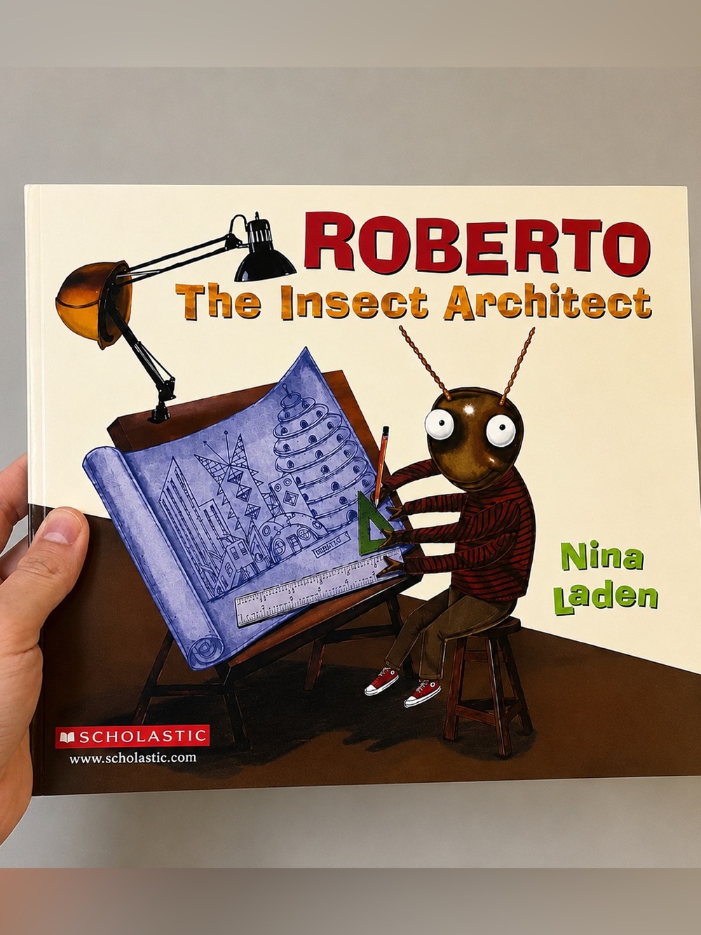 Roberto: The Insect Architect [Paperback] Laden, Nina